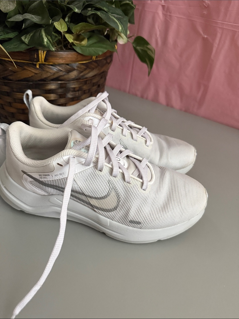 Nike Women's White Mesh Athletic Sneakers